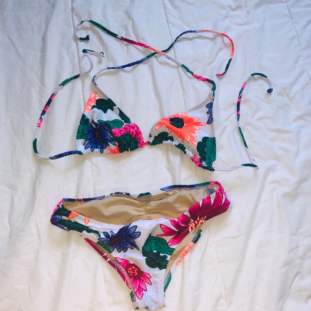 Bright Floral bikini